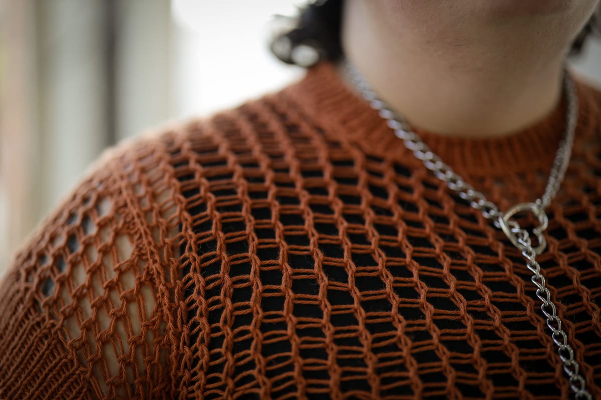 HEXY: a super versatile all-over mesh top